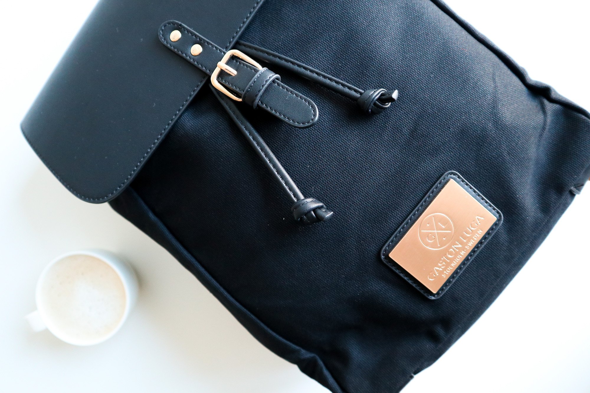 Stylish project bag for a day in town — Coffee & Crocheting